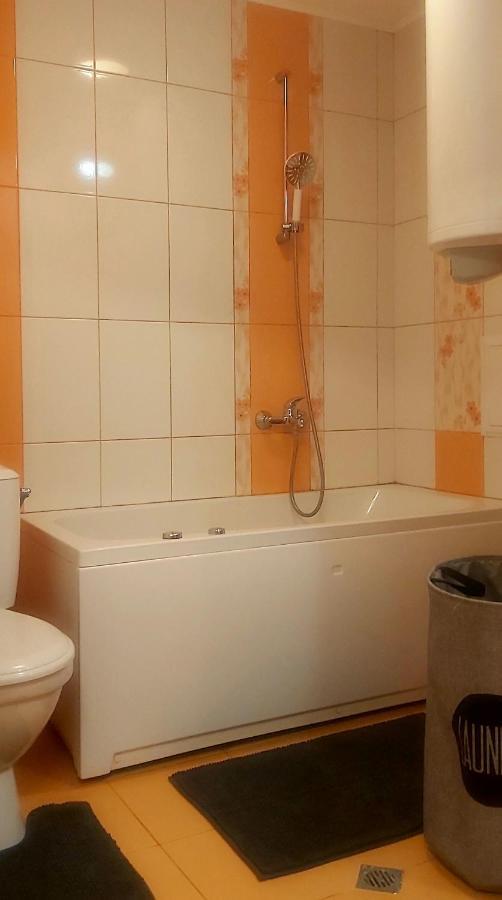 Saint Nicholas Varna Lovely 2 Bedroom Apartment With Sunny Garden Zewnętrze zdjęcie