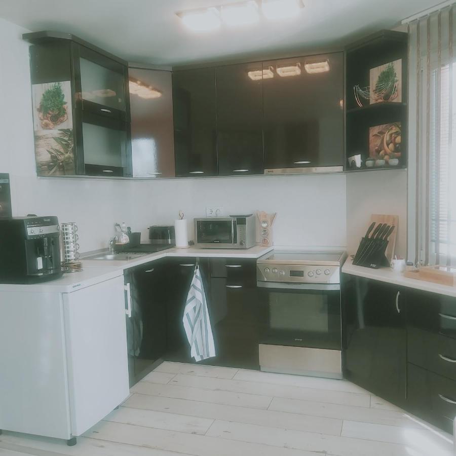 Saint Nicholas Varna Lovely 2 Bedroom Apartment With Sunny Garden Zewnętrze zdjęcie