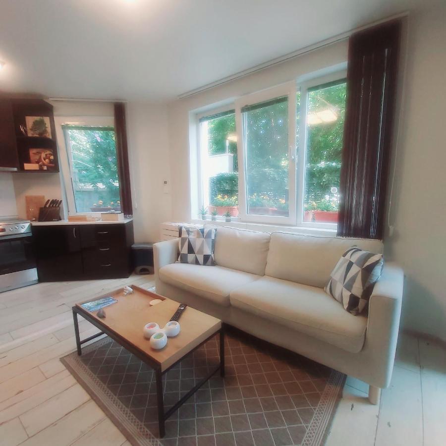 Saint Nicholas Varna Lovely 2 Bedroom Apartment With Sunny Garden Zewnętrze zdjęcie