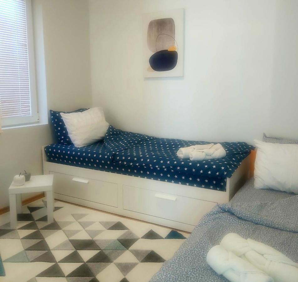Saint Nicholas Varna Lovely 2 Bedroom Apartment With Sunny Garden Zewnętrze zdjęcie